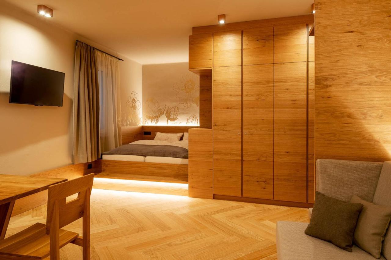 Ladurner Suites Meran Buitenkant foto